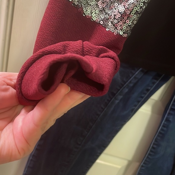 Pink small long sleeved maroon black silver sequins shein - Picture 8 of 9